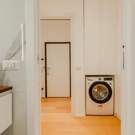 דירה Garibaldi Urban Nest *
