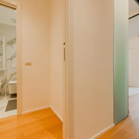 Easytopstay - Garibaldi Urban Nest Appartamento *